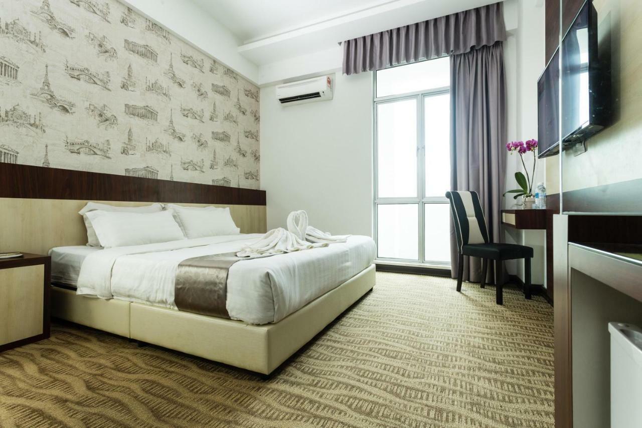 E-Red Hotel Melaka Dış mekan fotoğraf