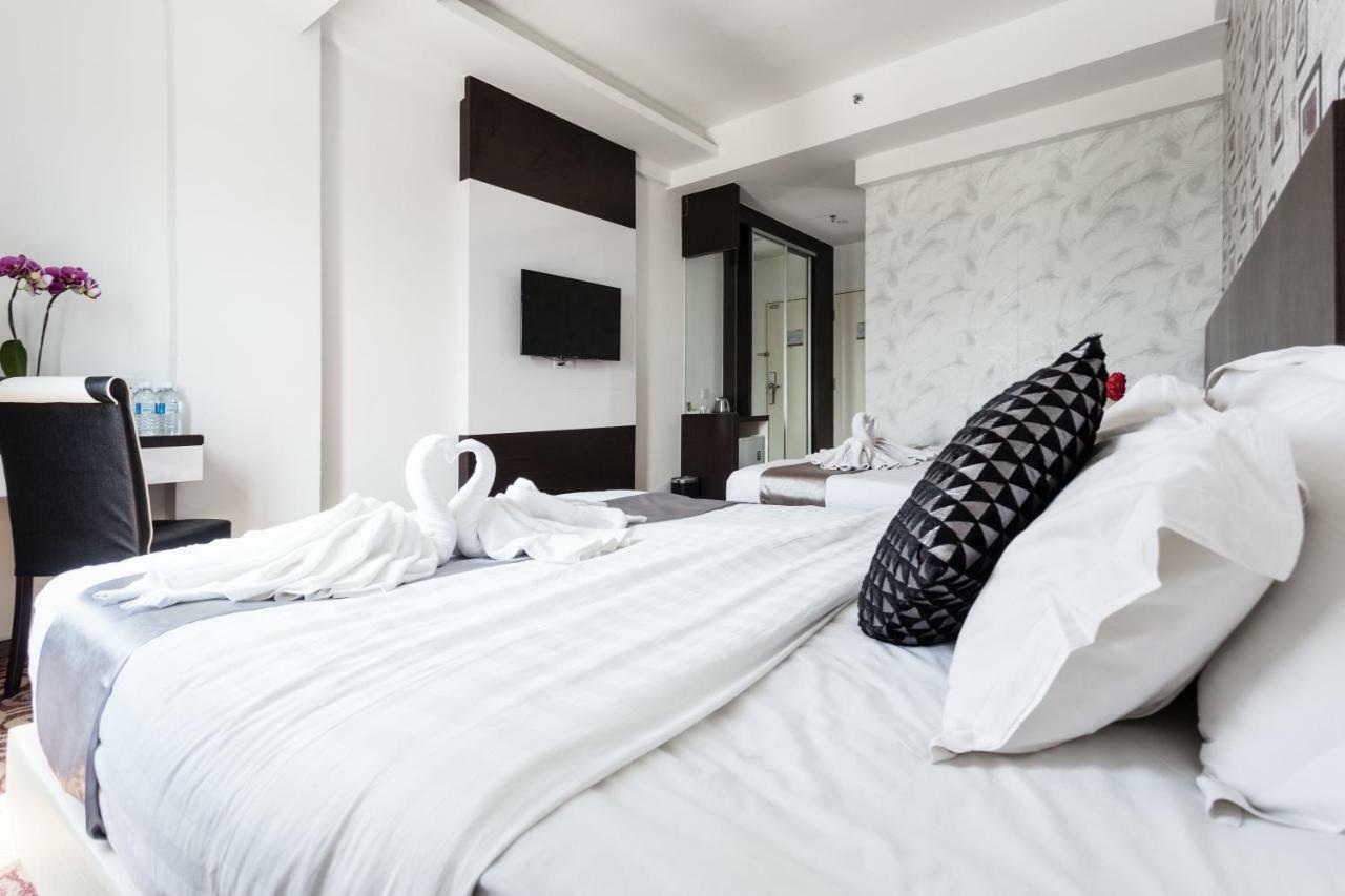 E-Red Hotel Melaka Dış mekan fotoğraf
